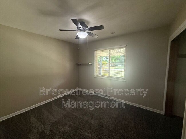 Building Photo - 2708 Ater Dr
