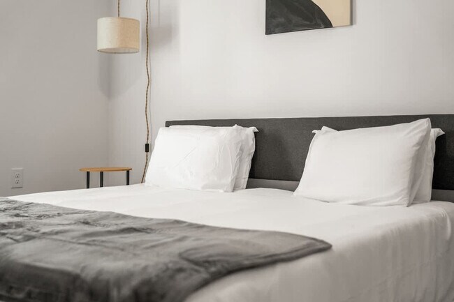 Building Photo - 14533 Star Water Rd