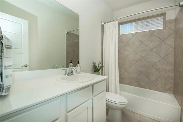 Building Photo - 2348 Opaline Dr