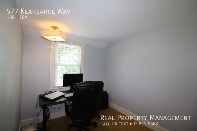 Building Photo - 1 Bedroom Condo with Office Available in P...