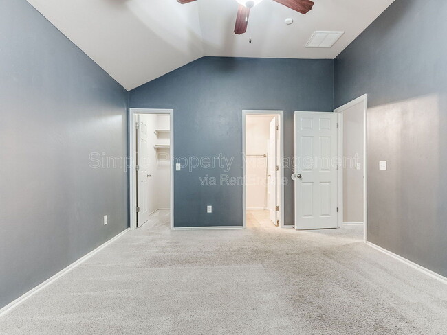 Building Photo - 2328 NW 196th Terrace