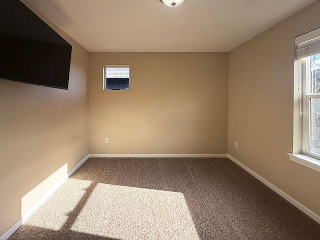 Building Photo - 5518 Tribute Way