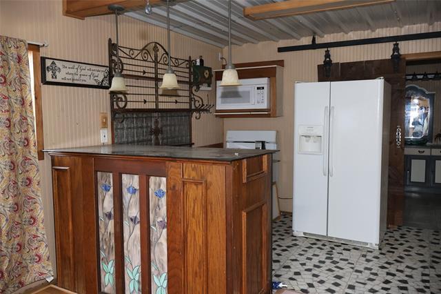 Building Photo - 411 Lloyds Ln