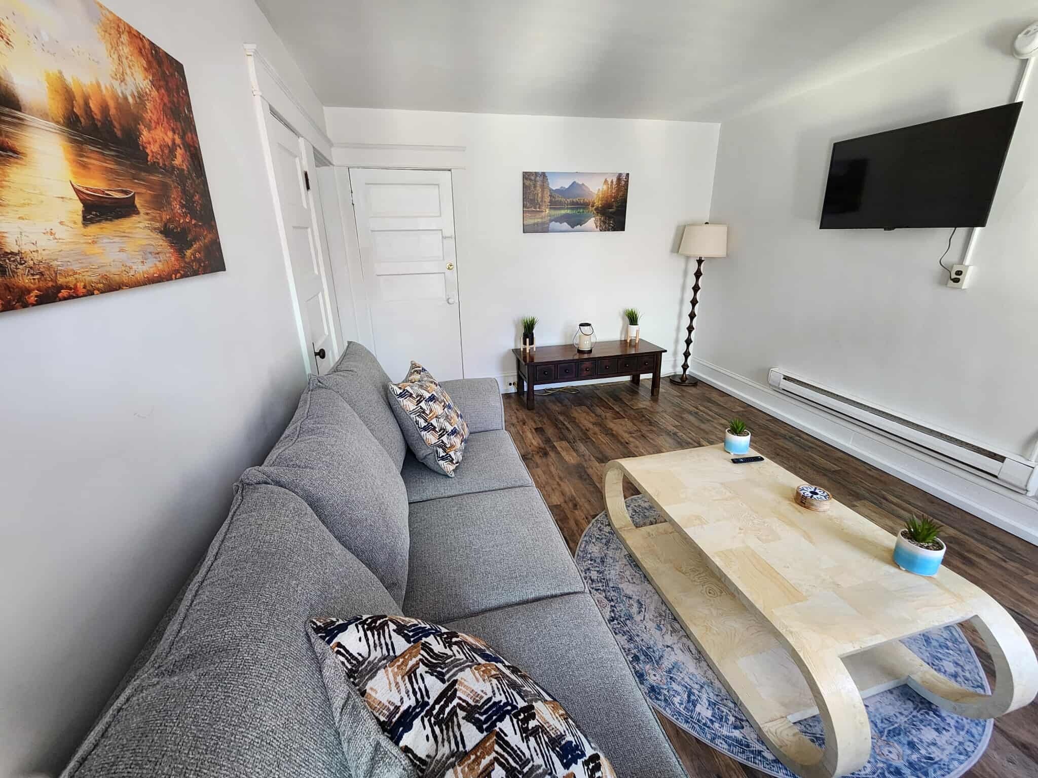 Building Photo - 145 Park Ave