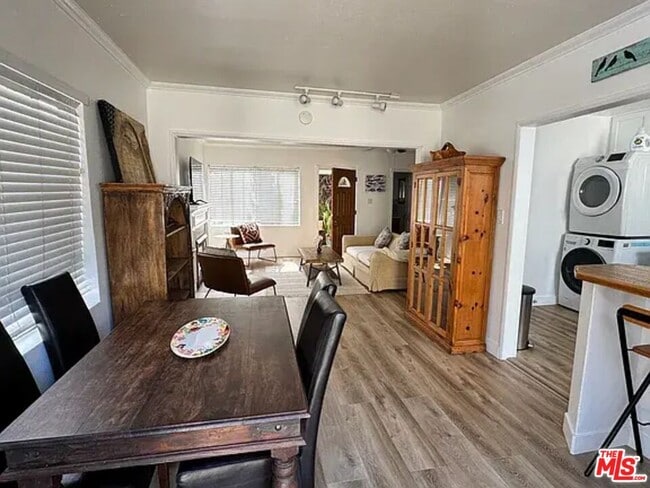 Building Photo - 3822 Huron Ave