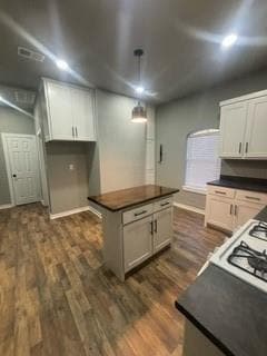 Building Photo - 500 W Milam St