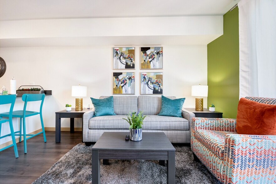 Building Photo - 1724 S Stevens St