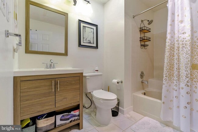 Building Photo - 11433 Hawk Ridge Ct