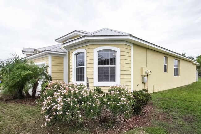 Building Photo - 569 Bimini Bay Blvd