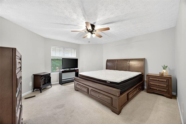 Building Photo - 145 N Bend Trail