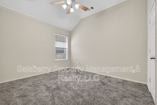 Building Photo - 4353 Mountain Crest Dr