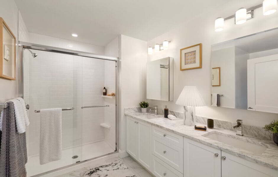 Building Photo - 204 Sherman Rd