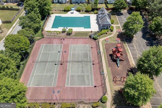 Building Photo - 678 Clairidge Elm Trail SW