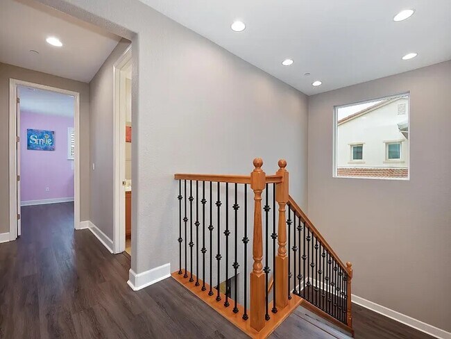 Building Photo - 4054 Camden Ct