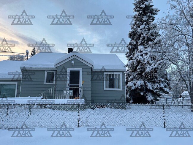 Building Photo - Dog-Friendly Tri-Level Home on Double Lot with Fenced Yard