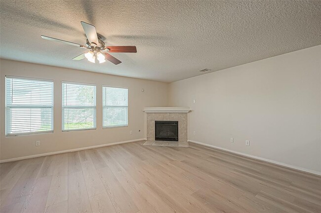 Building Photo - 3502 Zephyr Glen Way