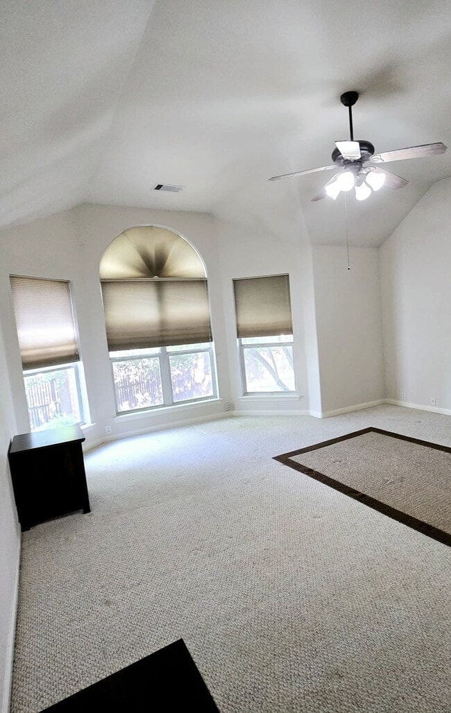 Building Photo - 10605 Lord Derby Dr