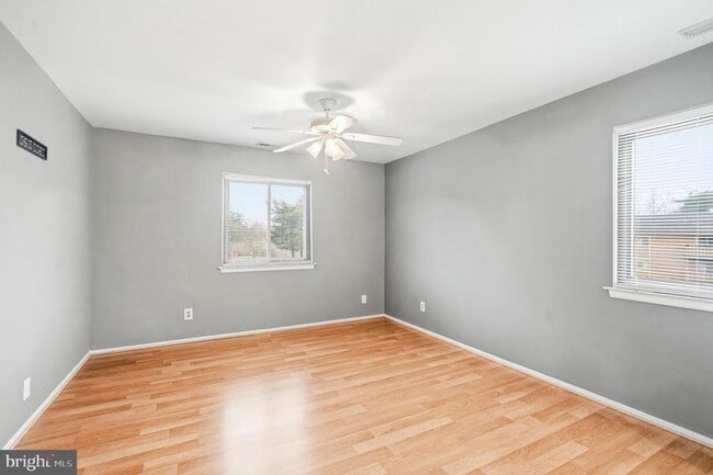 Building Photo - 1404 Woodhollow Dr