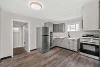 Building Photo - Charming 1 bedroom home in Baldwin available June 1!