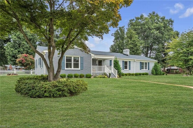 Building Photo - 5800 Barberry Ln