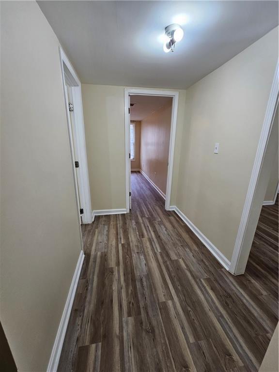 Building Photo - 2596 Woodland Dr NW