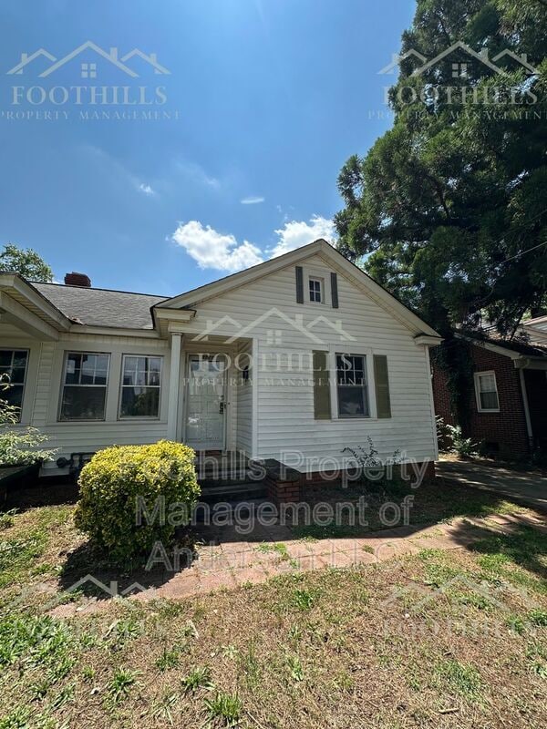 Building Photo - 611 Bonham Ct