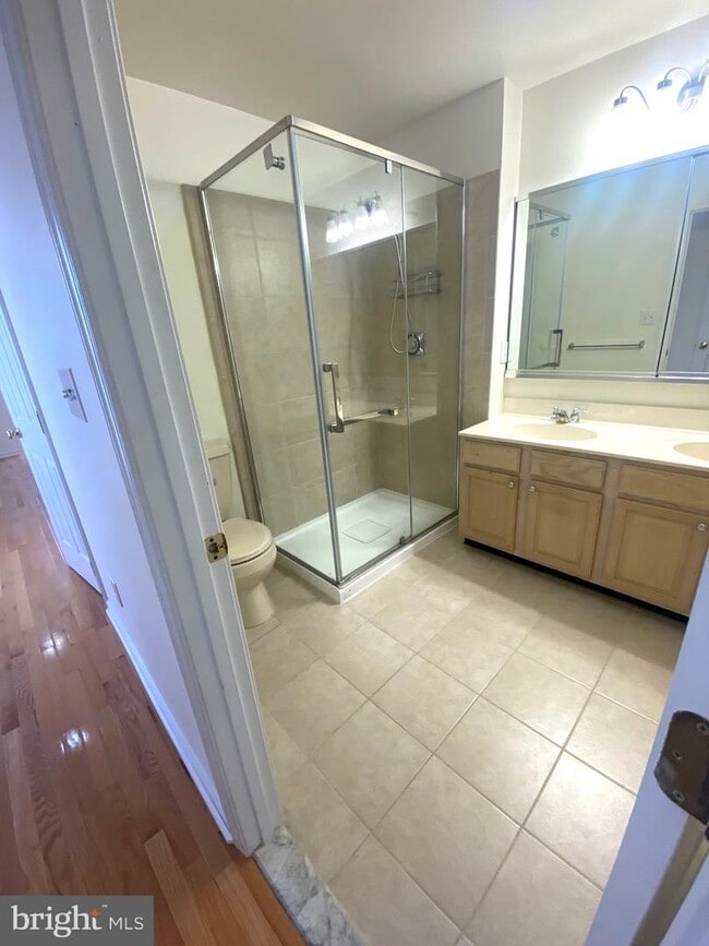 Building Photo - 372 Tuvira Ln