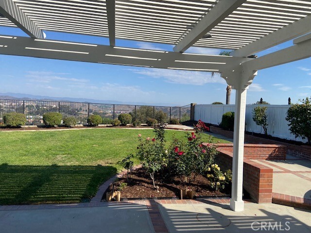 Building Photo - 28322 El Sur