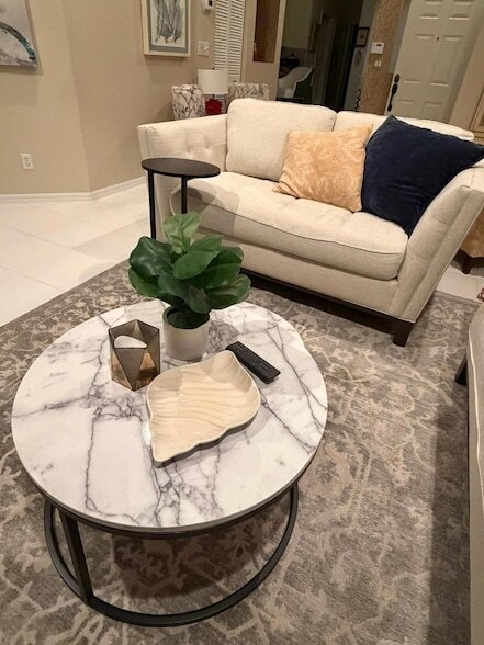 Building Photo - 9391 Bridgeport Dr