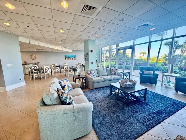 Primary Photo - 3880 N Hwy A1A