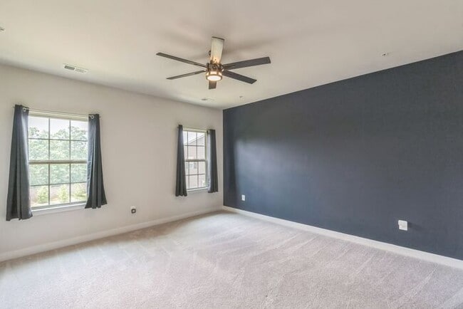 Building Photo - 16705 Tortola Dr