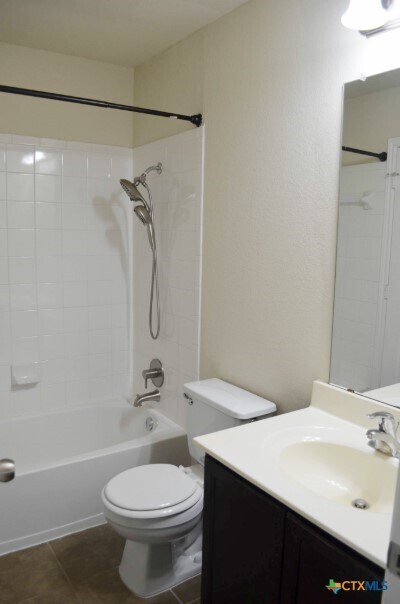 Building Photo - 4808 Green Meadow St