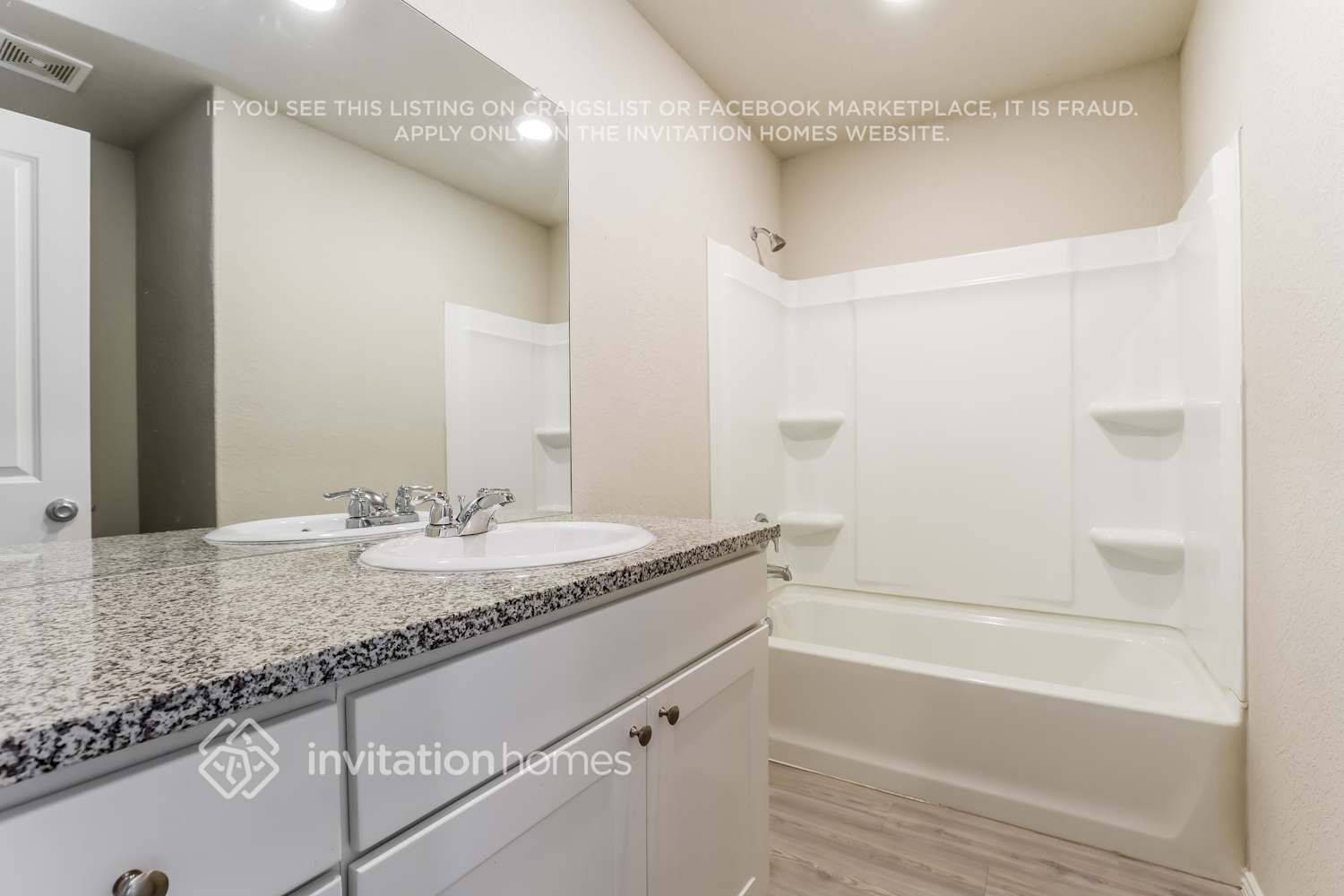 Building Photo - 5442 Verdugos Pl