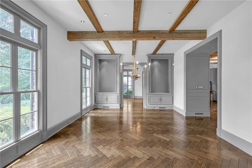 Building Photo - 425 Broadland Rd NW