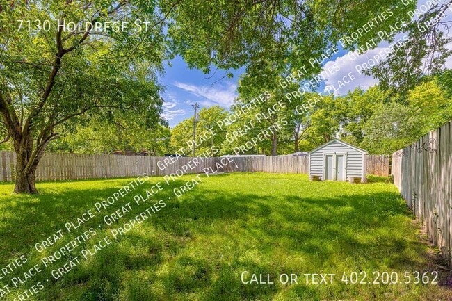 Building Photo - 7130 Holdrege St