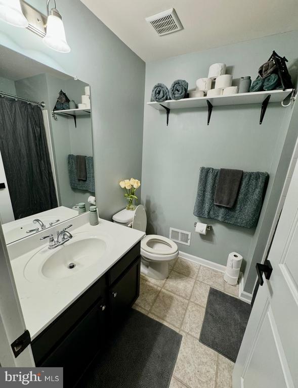 Building Photo - 510 Boxwood Ln