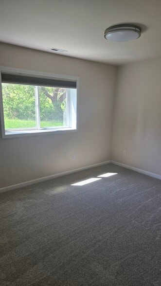 3rd bdrm - 116 Dayspring Loop