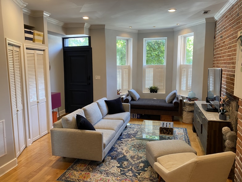 Upstairs Unit - Front Room - 2033 13th St NW
