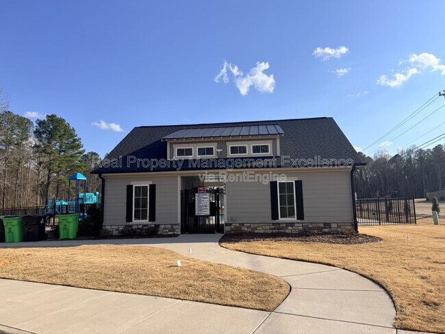 Building Photo - 810 Old Tarboro Rd