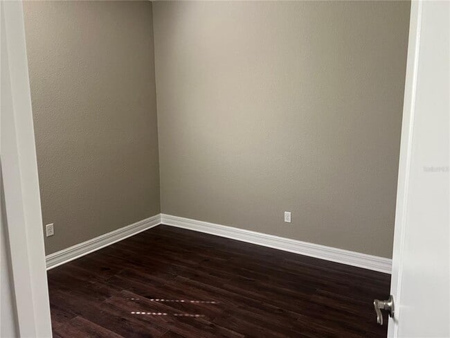 Building Photo - 13124 Woodford St