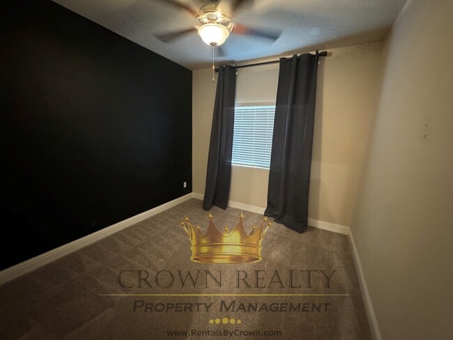 Building Photo - 1653 Brightside St