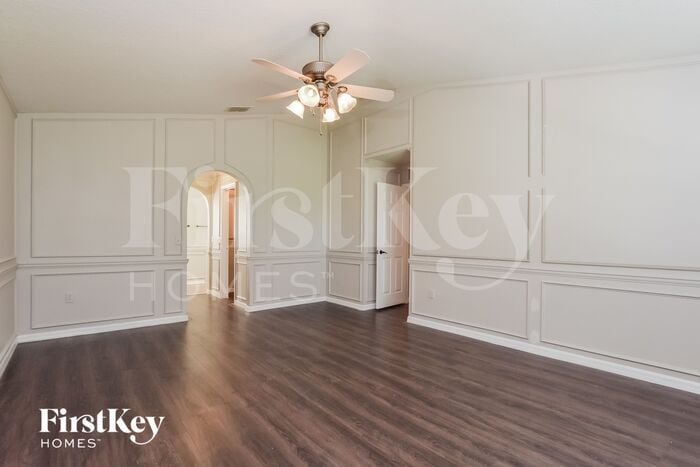 Building Photo - 106 W Fiesta Key Loop