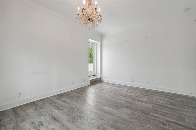 Building Photo - 3636 Peachtree Rd NE