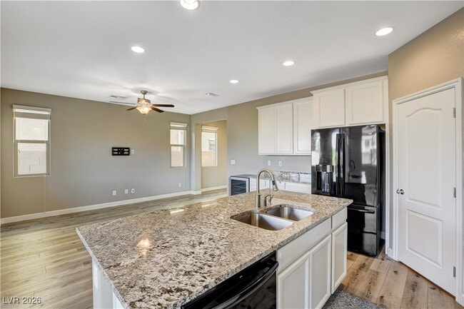 Building Photo - 3158 Balldelli Ct