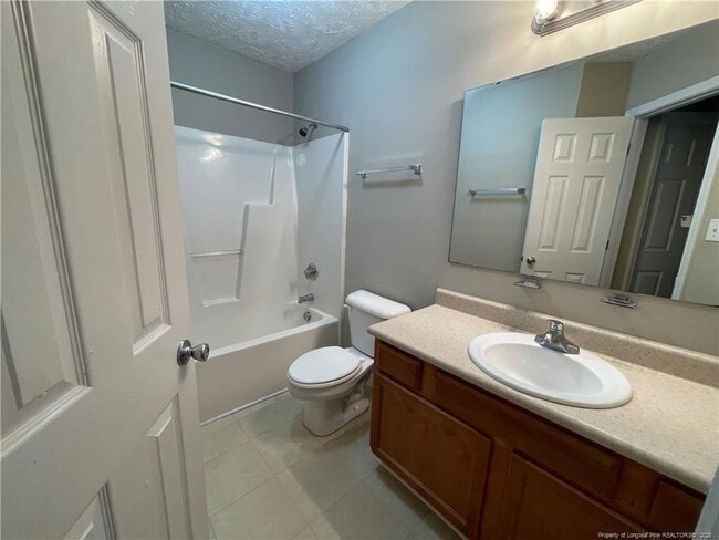 Building Photo - 1465 Avoncroft Dr