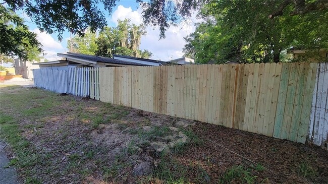 Building Photo - 1103 Errol Pl Cir