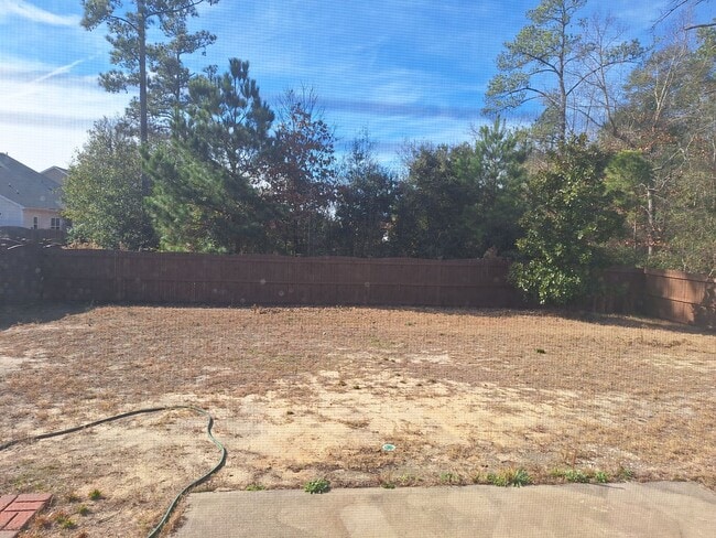 Building Photo - Superb Home Located in the Catawba Hills Neighborhood!