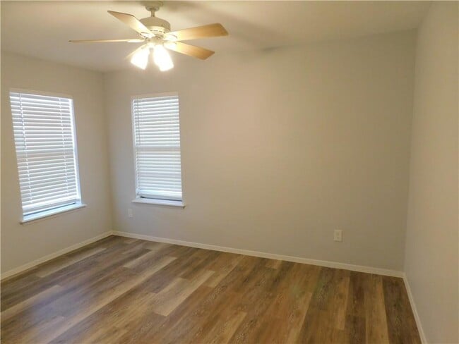 Building Photo - 305 Blackson Ave