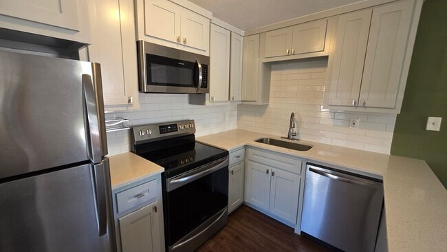 Building Photo - Paseo District Rental