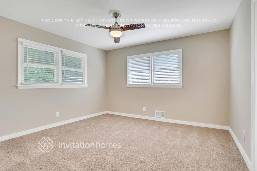 Building Photo - 1281 Bell Ave